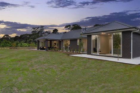 Photo of property in 157 Blackbridge Road, Dairy Flat, Albany, 0794