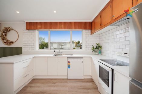 Photo of property in 6 Pine Crescent, Hargest, Invercargill, 9810