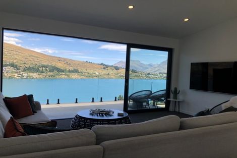 Photo of property in 17 Highlands Close, Queenstown, 9300