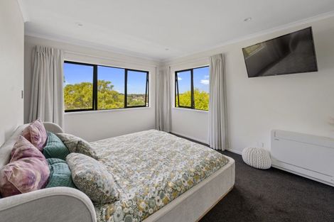 Photo of property in 45 Kent Terrace, Taradale, Napier, 4112