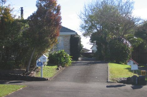 Photo of property in 28 Hinton Avenue, Forest Lake, Hamilton, 3200