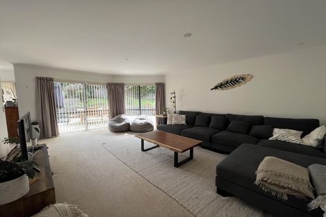 Photo of property in 11 Oakridge Drive, Kerikeri, 0230