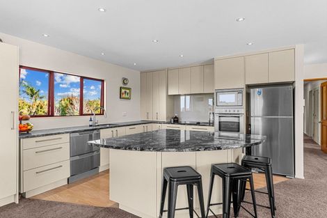 Photo of property in 58 Old Waipu Road, Mangawhai, 0505