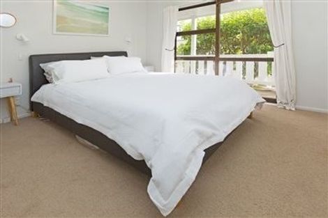 Photo of property in 47a Matai Road, Stanmore Bay, Whangaparaoa, 0932