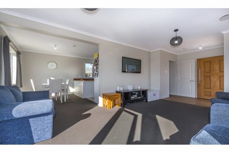 Photo of property in 135 Ohoka Road, Kaiapoi, 7630