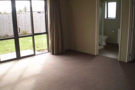 Photo of property in 37 Rolleston Drive, Rolleston, 7614