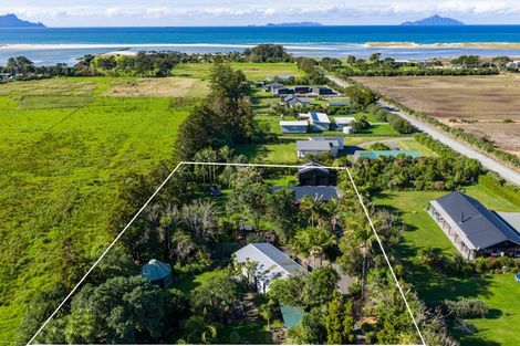 Photo of property in 334 Cove Road, Waipu, 0582