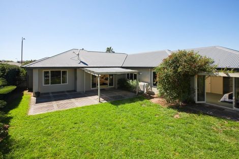 Photo of property in 49 Callum Brae Drive, Rototuna, Hamilton, 3210