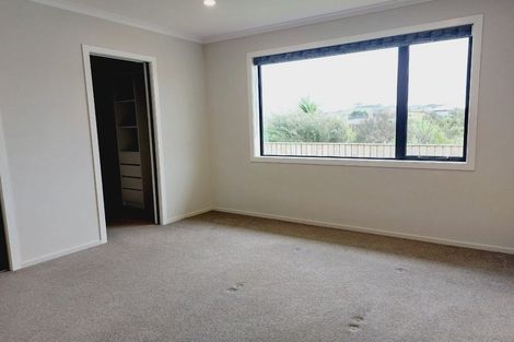 Photo of property in 27 Leathem Crescent, Pokeno, 2402