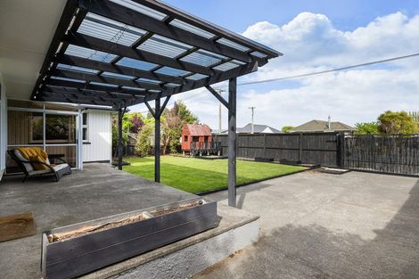Photo of property in 124 Cavendish Road, Casebrook, Christchurch, 8051