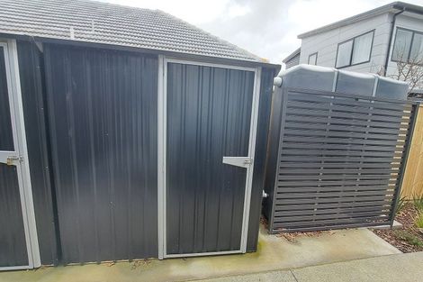 Photo of property in 22b Palmer Crescent, Silverstream, Upper Hutt, 5019