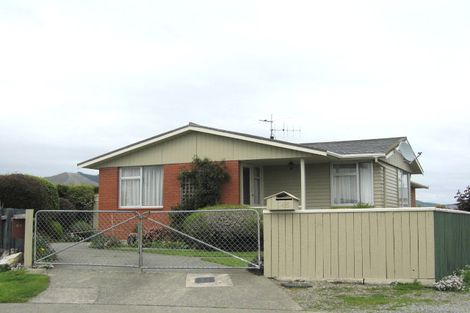 Photo of property in 45 Kipling Crescent, Stoke, Nelson, 7011