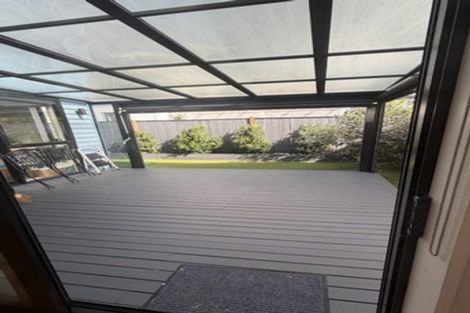 Photo of property in 32 Minhas Road, Papakura, 2110