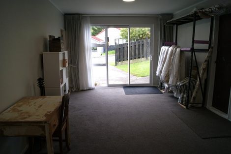 Photo of property in 78 Thurleigh Grove, Karori, Wellington, 6012