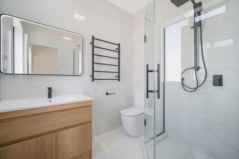 Photo of property in 15 Kaapehu Street, Karaka, 2578