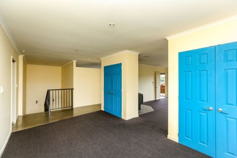 Photo of property in 90a Awanui Street, Merrilands, New Plymouth, 4312