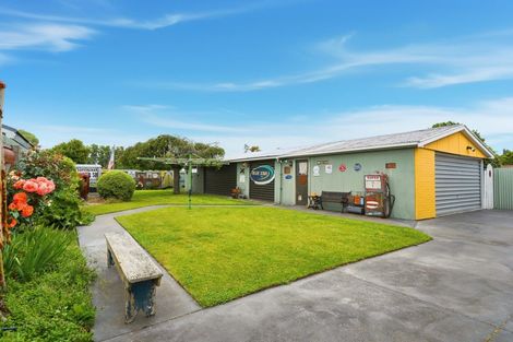 Photo of property in 83 Englefield Road, Northwood, Christchurch, 8051