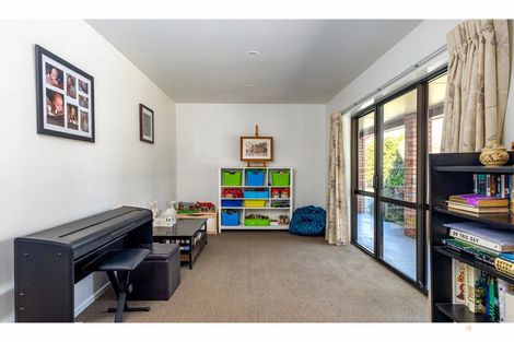 Photo of property in 104c Mckenzie Street, Geraldine, 7930