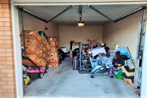 Photo of property in 52 Middlepark Road, Sockburn, Christchurch, 8042
