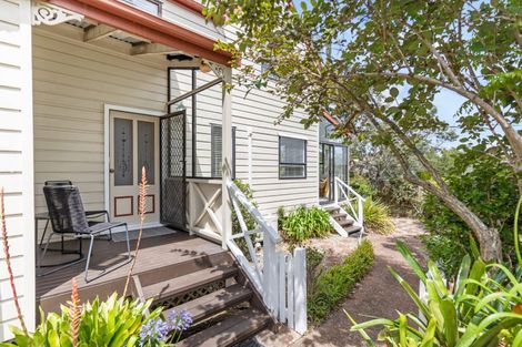 Photo of property in 6/60 Birkdale Road, Birkdale, Auckland, 0626
