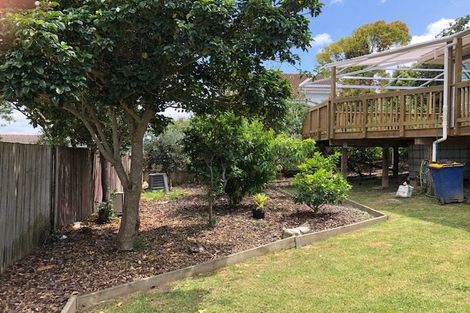 Photo of property in 17 Tree View Avenue, Glenfield, Auckland, 0629