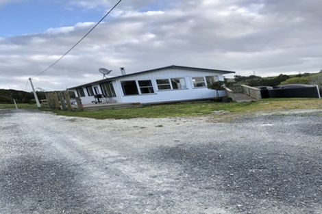 Photo of property in 102 Settlement Road, Kaiwaka, 0573
