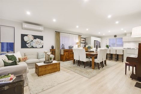 Photo of property in 29 Nganui Avenue, Takanini, 2112