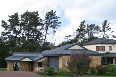Photo of property in 10 San Vito Place, Henderson, Auckland, 0612