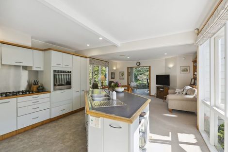 Photo of property in 8 Simla Crescent, Khandallah, Wellington, 6035