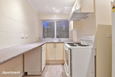 Photo of property in 13 Quo Vadis Place, Red Beach, 0932