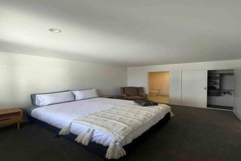 Photo of property in 80 Carrington Avenue, Silverdale, Hamilton, 3216