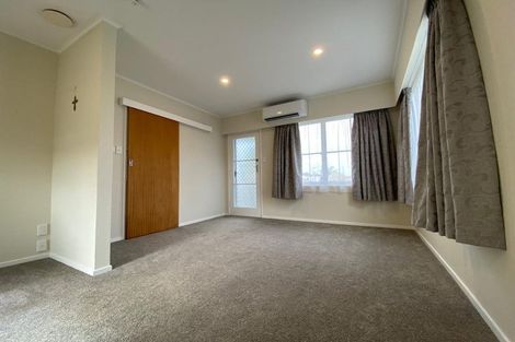 Photo of property in 2/15 O'halloran Road, Howick, Auckland, 2014