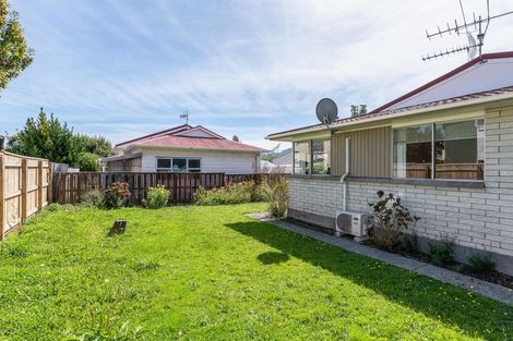 Photo of property in 728f4- Fergusson Drive, Elderslea, Upper Hutt, 5018