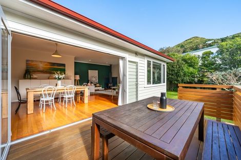 Photo of property in 8 Saint Albans Avenue, Karori, Wellington, 6012