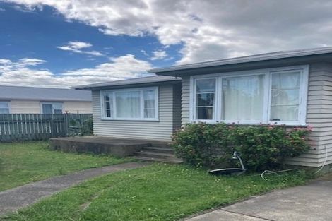 Photo of property in 58 Hokio Beach Road, Levin, 5510