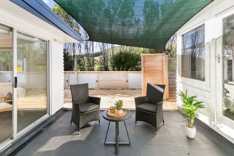 Photo of property in 9 Allen Terrace, Tawa, Wellington, 5028