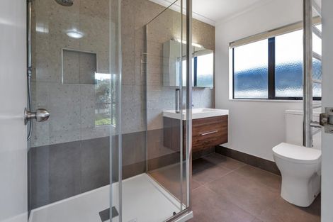 Photo of property in 7 Endeavour Place, One Tree Point, 0118
