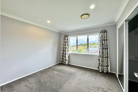 Photo of property in 152 Hill Road, The Gardens, Auckland, 2105
