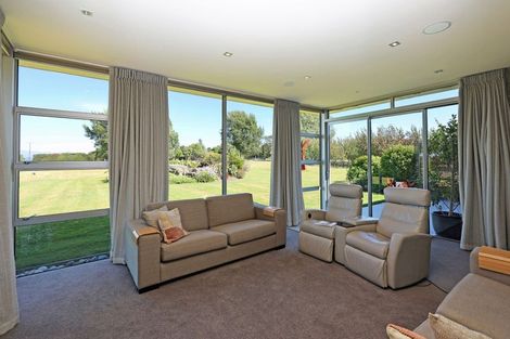 Photo of property in 141 Awamoa Road, Holmes Hill, Oamaru, 9401