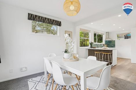 Photo of property in 86 Holborn Drive, Stokes Valley, Lower Hutt, 5019