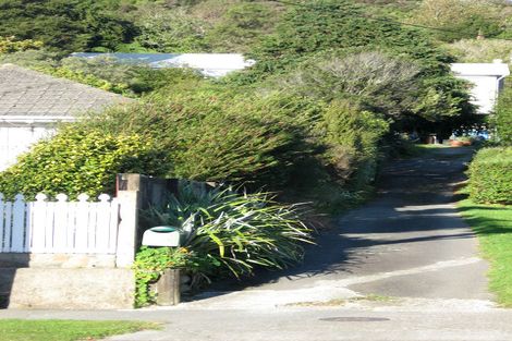 Photo of property in 105b Stokes Valley Road, Stokes Valley, Lower Hutt, 5019