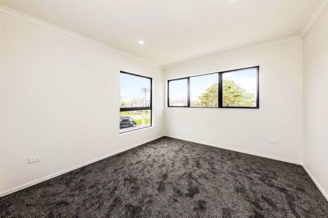Photo of property in 6a Christmas Road, Manurewa, Auckland, 2102