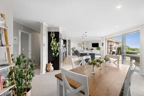 Photo of property in 173 Perth Road, Okato, New Plymouth, 4374