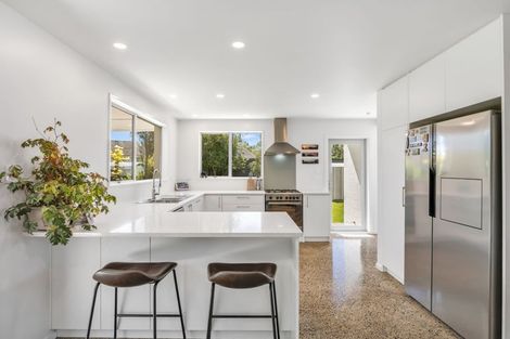 Photo of property in 12 Banks Place, Rangiora, 7400