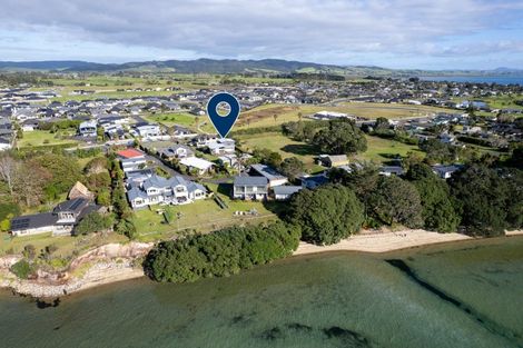 Photo of property in 152d One Tree Point Road, One Tree Point, 0118