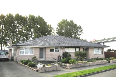 Photo of property in 3a Farnham Place, Ilam, Christchurch, 8041