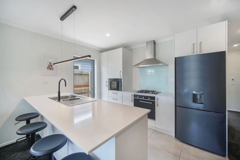 Photo of property in 99 Kuaka Drive, Takanini, 2112