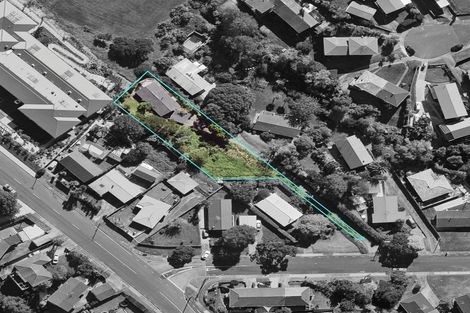 Photo of property in 69 Peach Road, Glenfield, Auckland, 0629