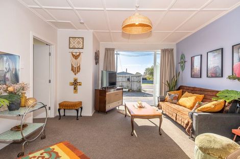 Photo of property in 14 Coates Street, Westport, 7825