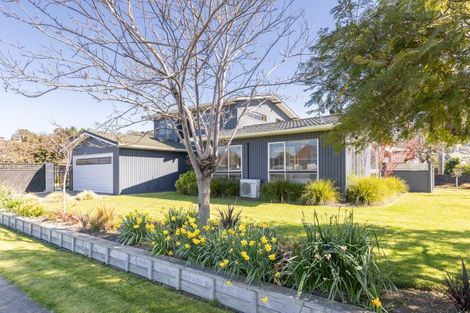 Photo of property in 24 Harpham Street, Taradale, Napier, 4112